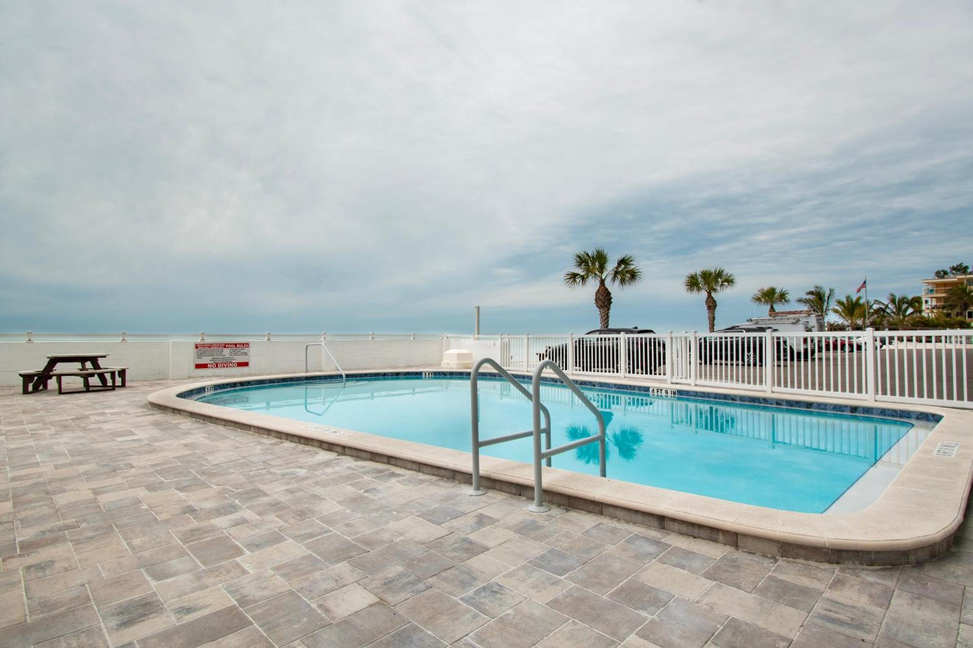Funshine Sunset Beach St. Pete Beach Ngoại thất bức ảnh